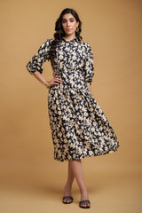 Black Cream Poly Crepe Floral Print Regular Sleeve Dress