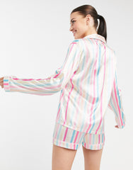 Multicolor Stripes Printed Lounge Wear.