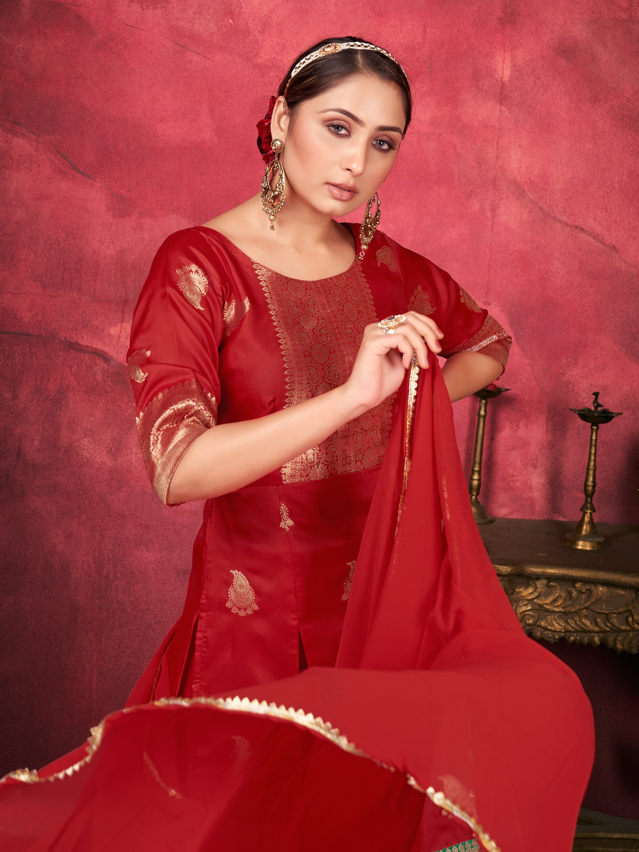Stunning Red Art Silk Woven Kurta Set: Elegance & Comfort for Every Occasion