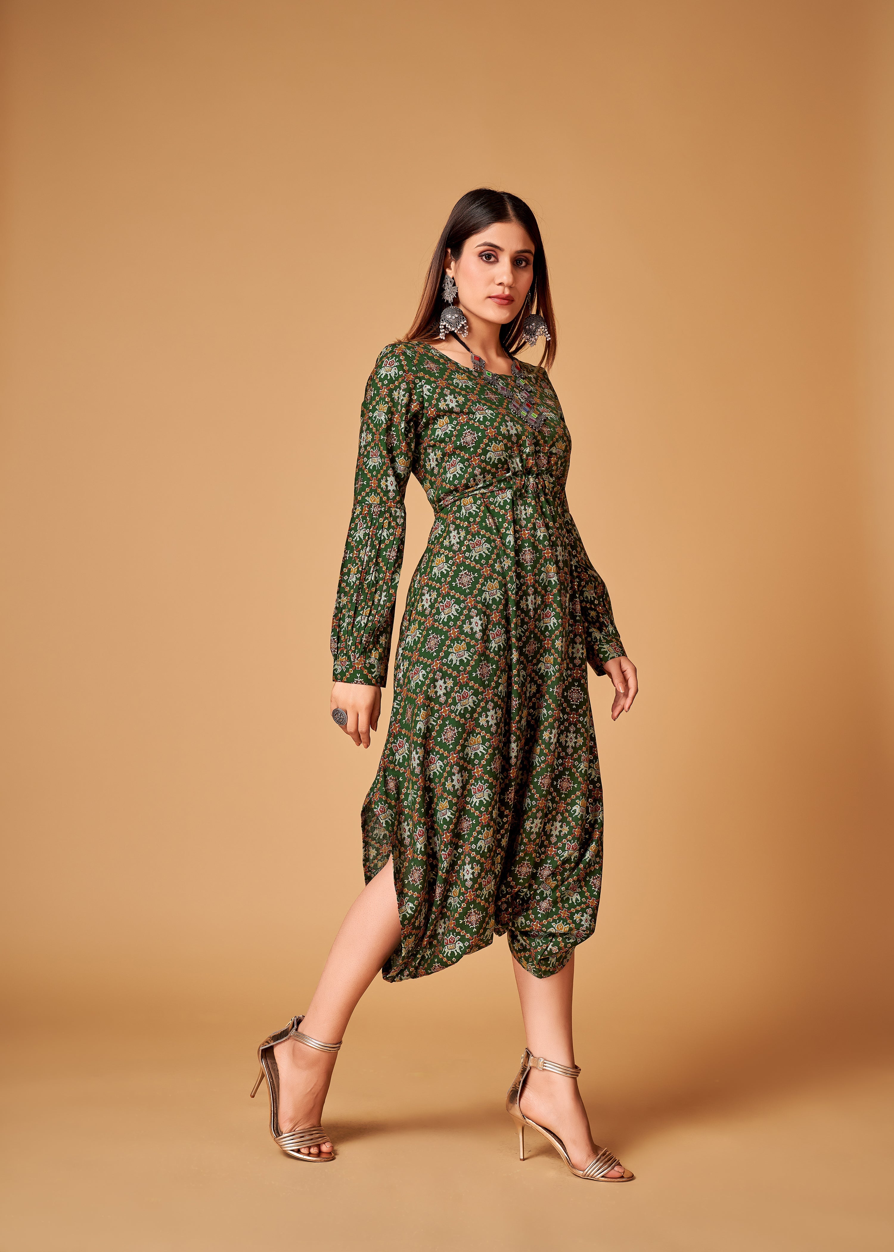 Green Rayon Printed Kurta Set: Comfort, Elegance & Versatile Style for Any Event