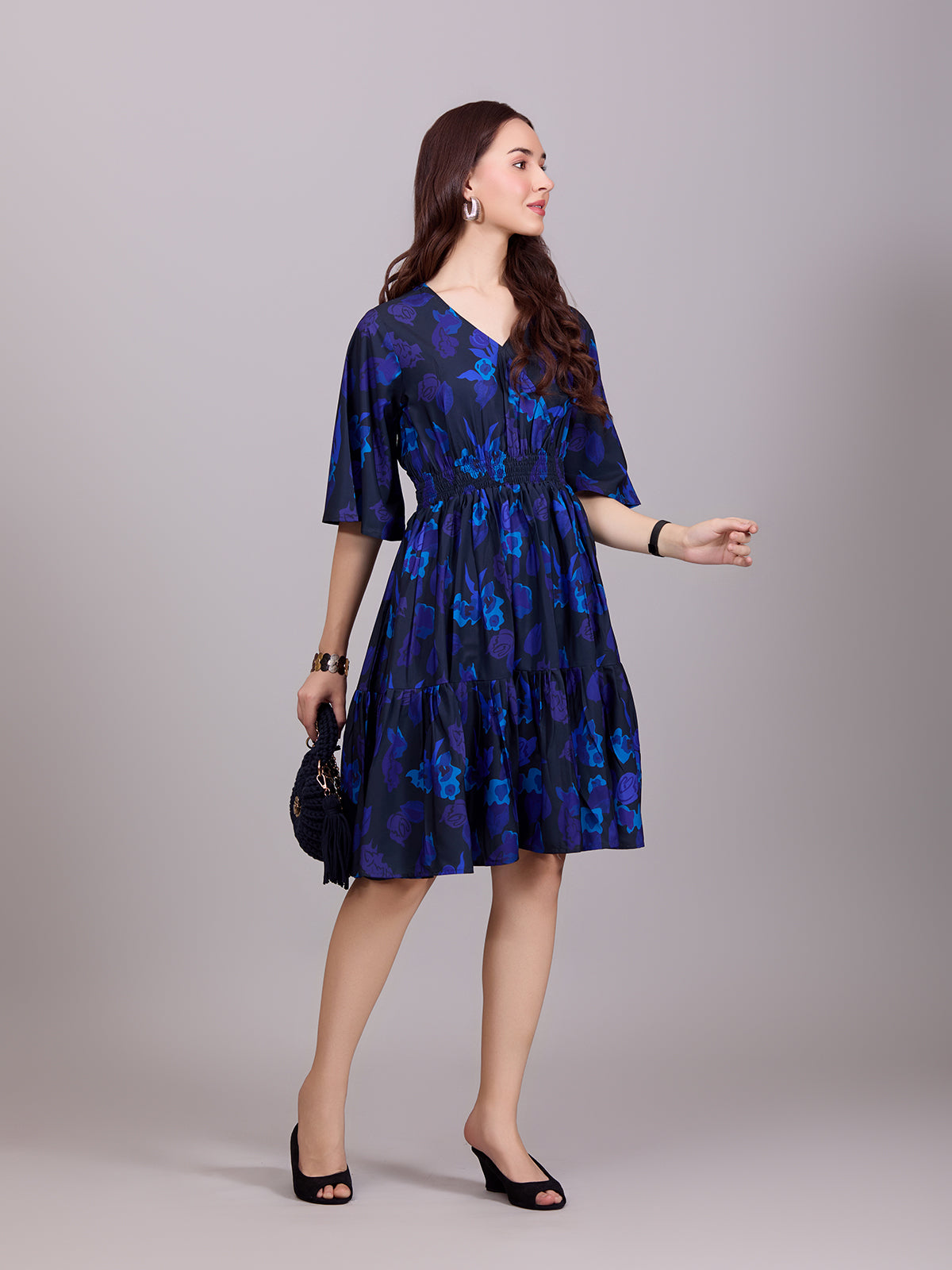 Chic Blue Crepe V-Neck Dress With Floral Print & Kaftan Sleeve