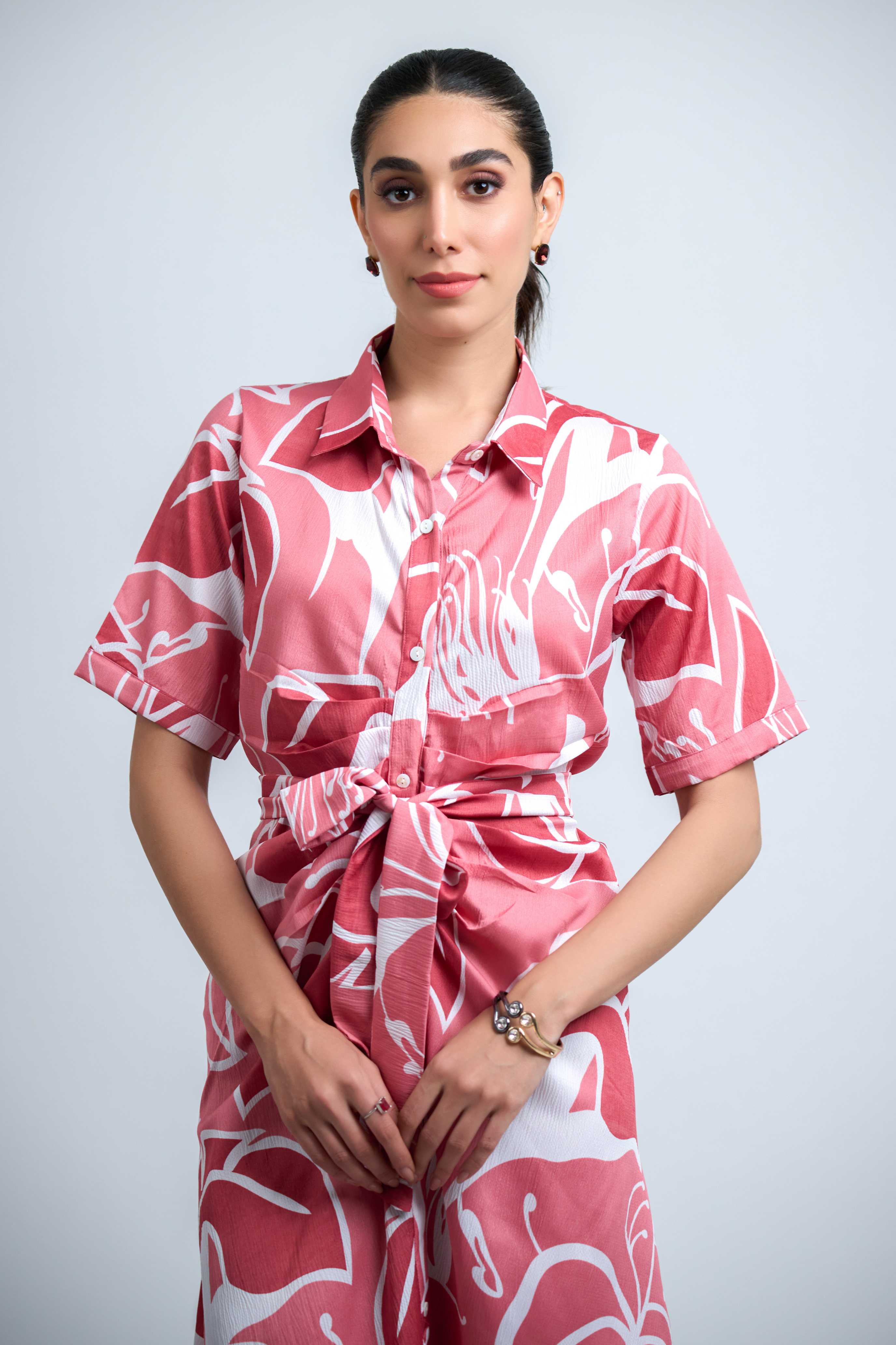 Peach-White Poly Crepe Point Collar Regular Sleeves Abstract Knee Length Dress